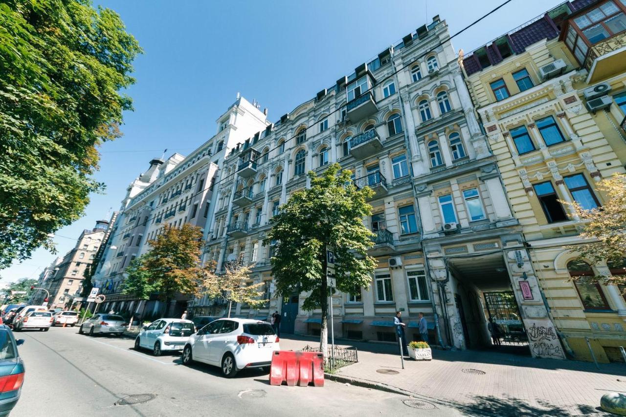 Luxury Beatiful Apartment On Pyshkinska Street Kyjev Exteriér fotografie