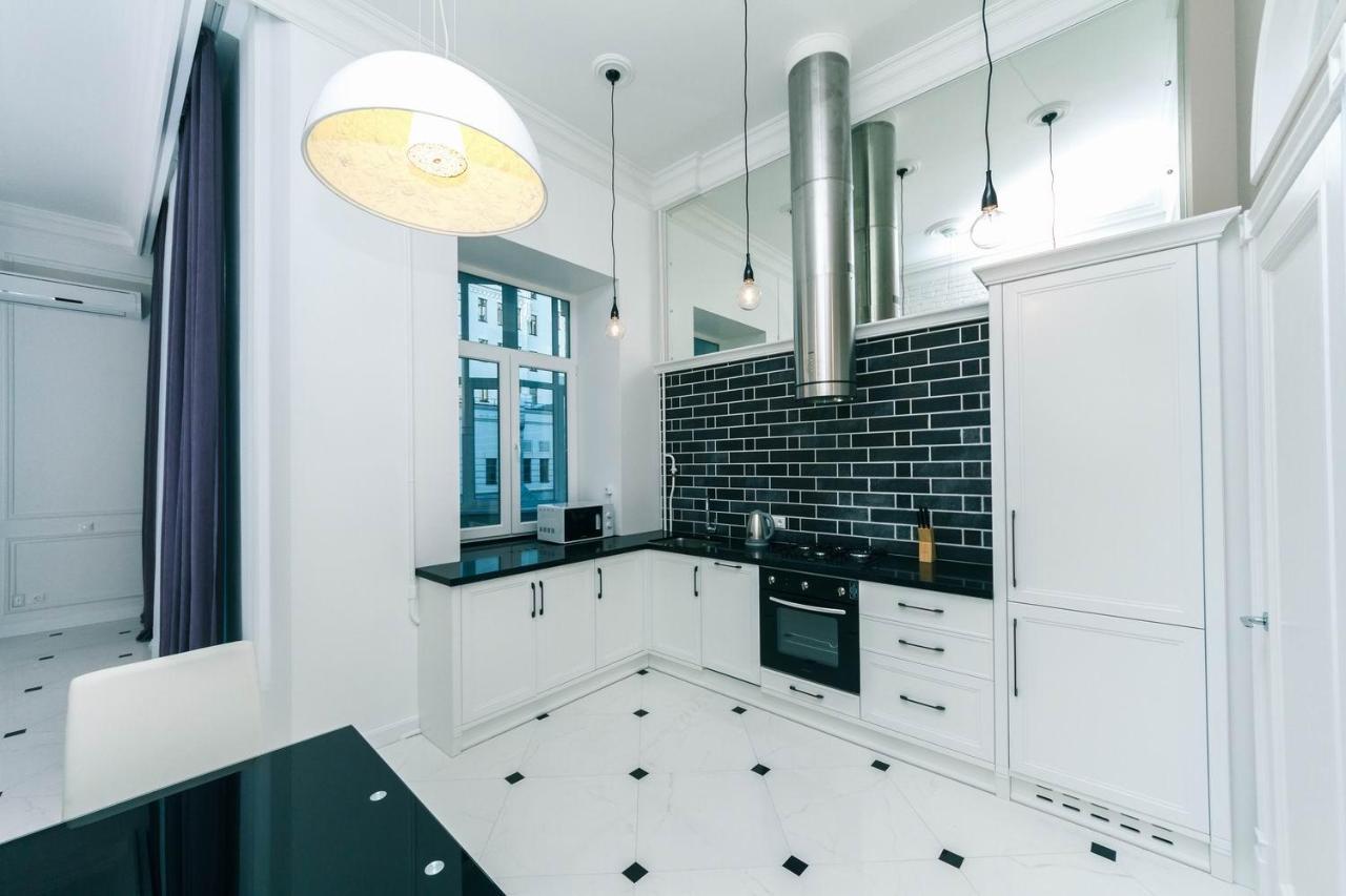 Luxury Beatiful Apartment On Pyshkinska Street Kyjev Exteriér fotografie