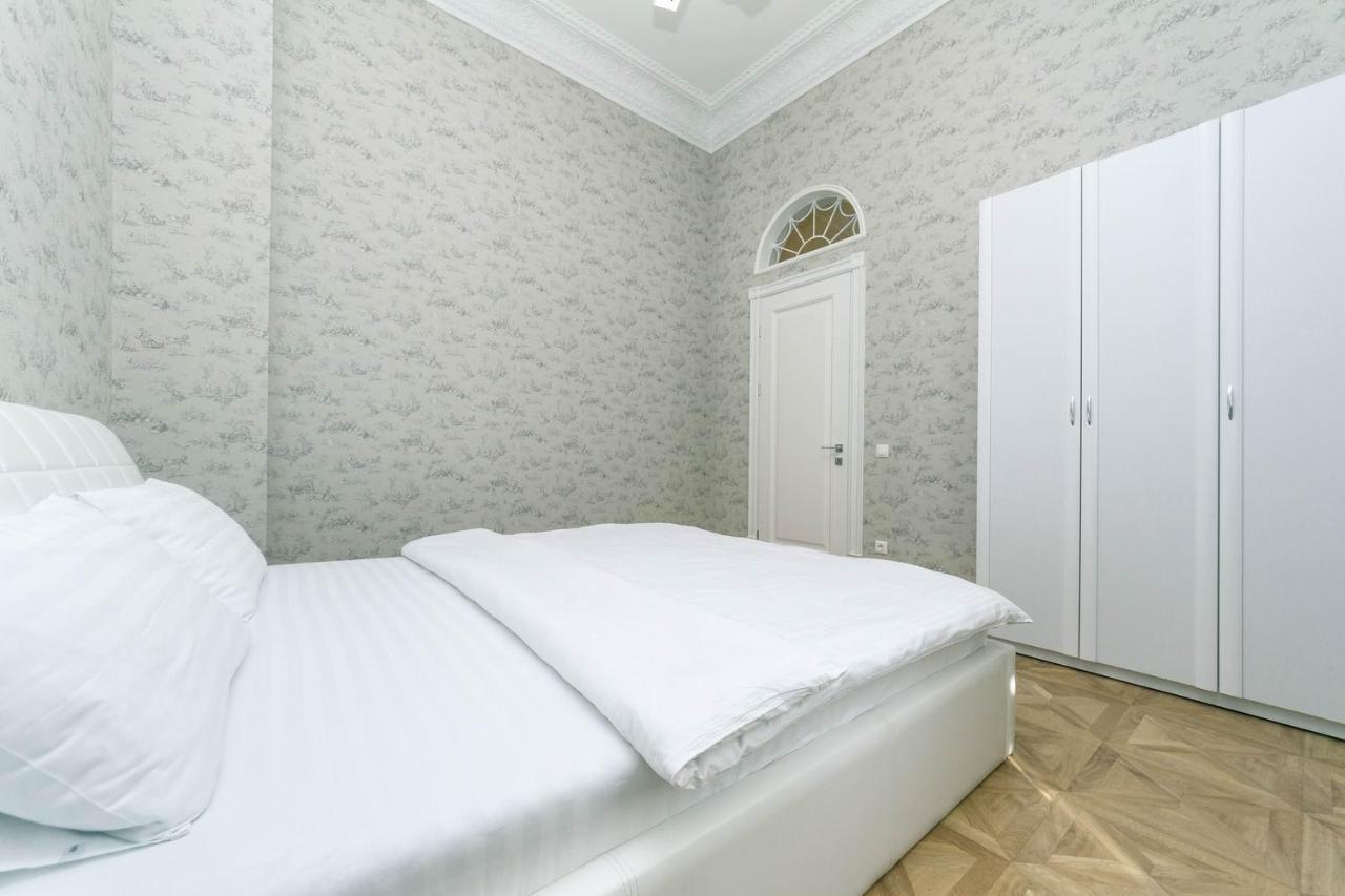 Luxury Beatiful Apartment On Pyshkinska Street Kyjev Exteriér fotografie