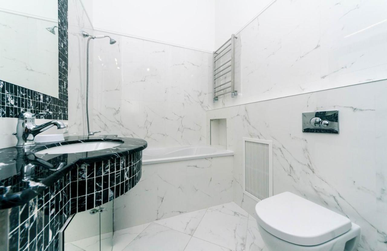 Luxury Beatiful Apartment On Pyshkinska Street Kyjev Exteriér fotografie