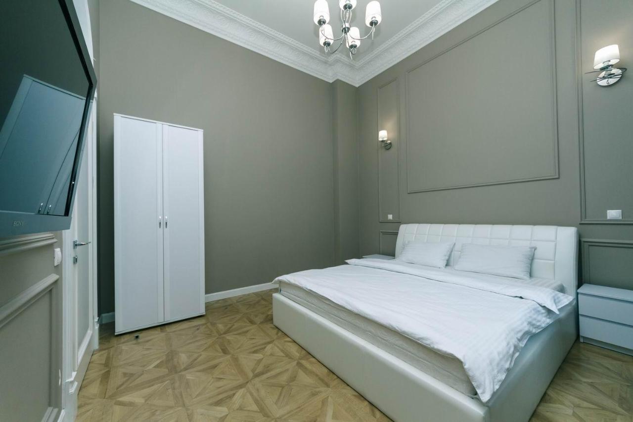 Luxury Beatiful Apartment On Pyshkinska Street Kyjev Exteriér fotografie